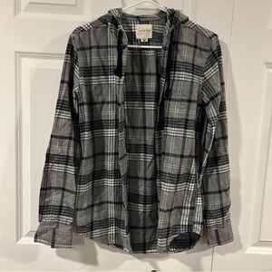 American Eagle Outfitters Black and Gray Plaid Hooded Button Up Flannel Men’s XS